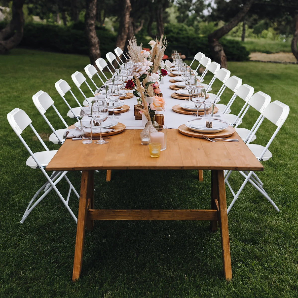 10 Pack White Stackable Plastic Folding Chairs F262
