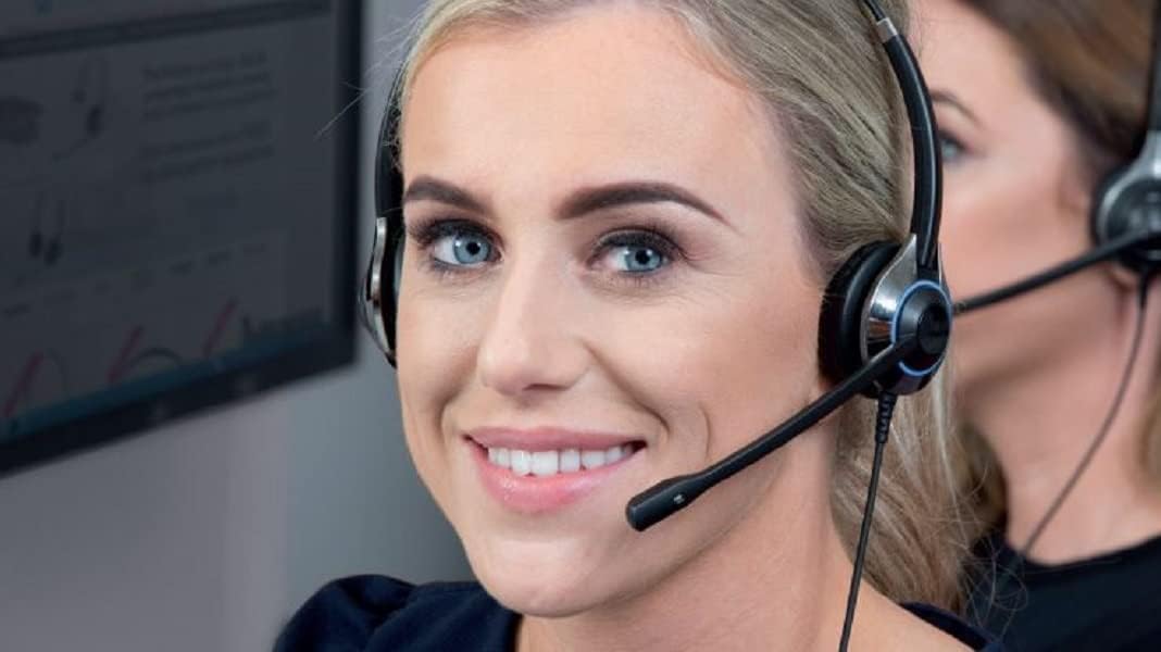 Headset with Noise Canceling Microphone & HD Speakers D68065