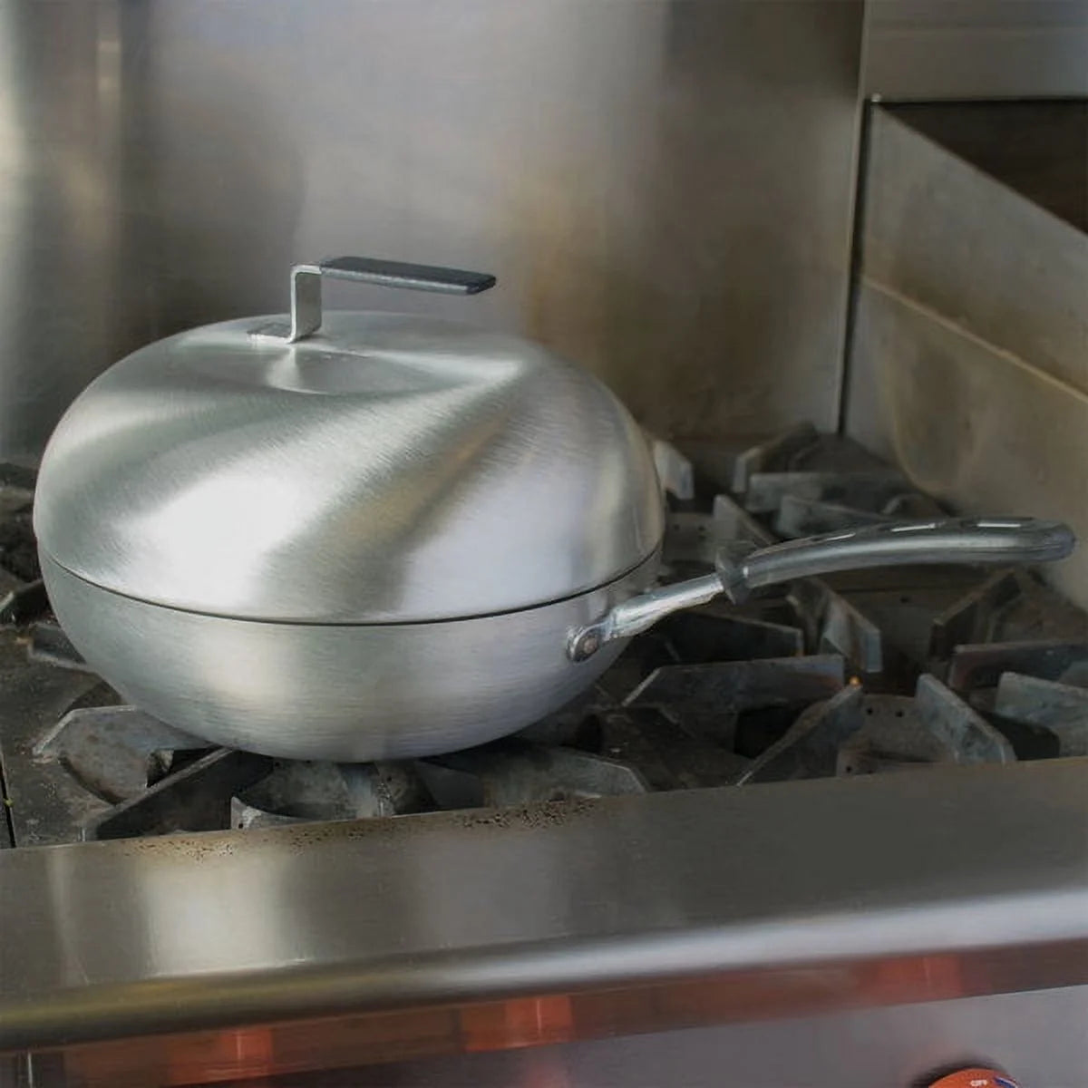 Aluminum 4.5 Qt. Stir Fry Pan F50882