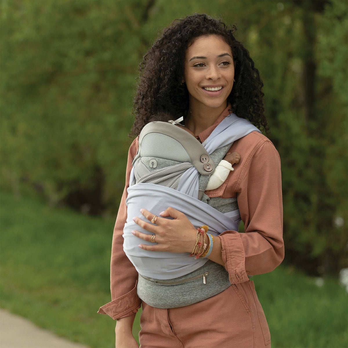 Baby Carrier in Pearl P497