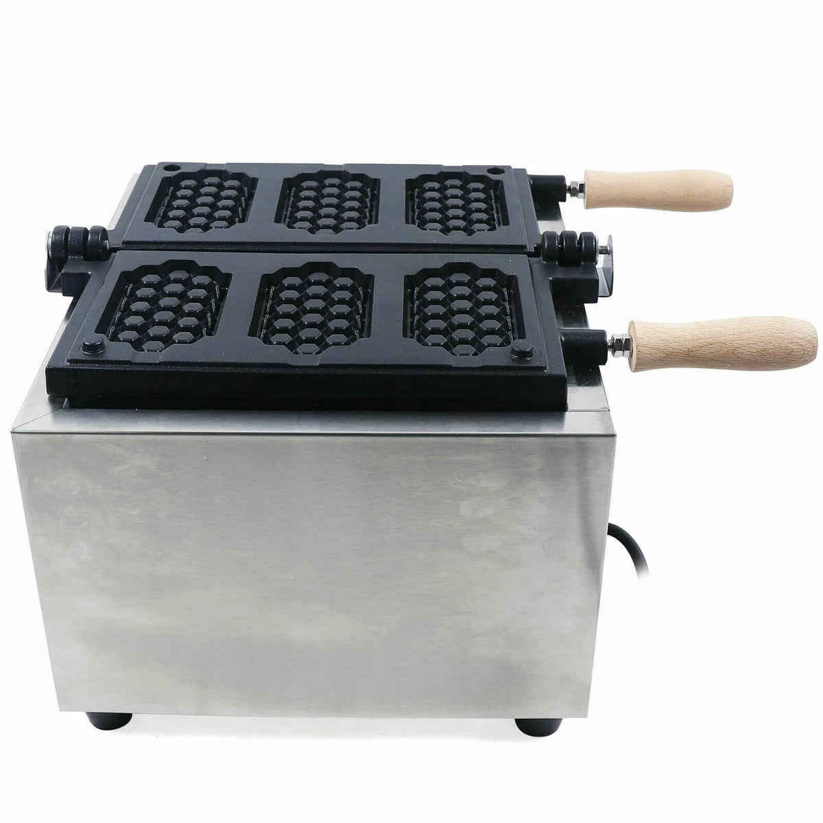 Nonstick Electric Waffle Maker 1500W O2388