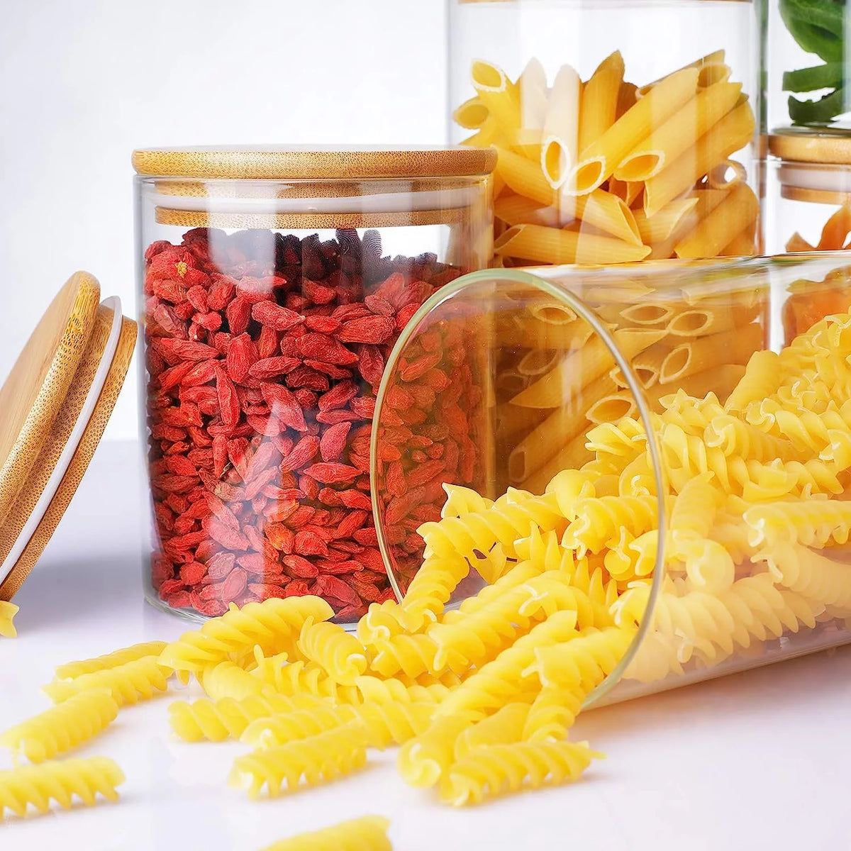 Set of 6 Airtight Borosilicate Glass Storage Jars with Bamboo Lids, 2 Sizes A198602