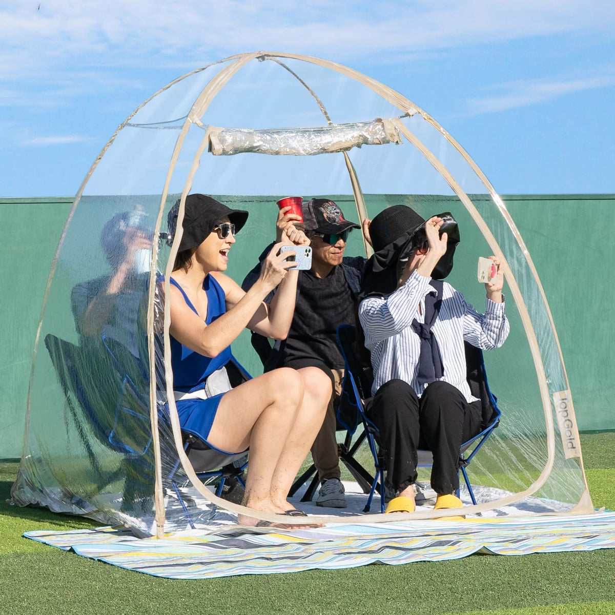 Weatherproof Pop up Bubble Tent Z7627