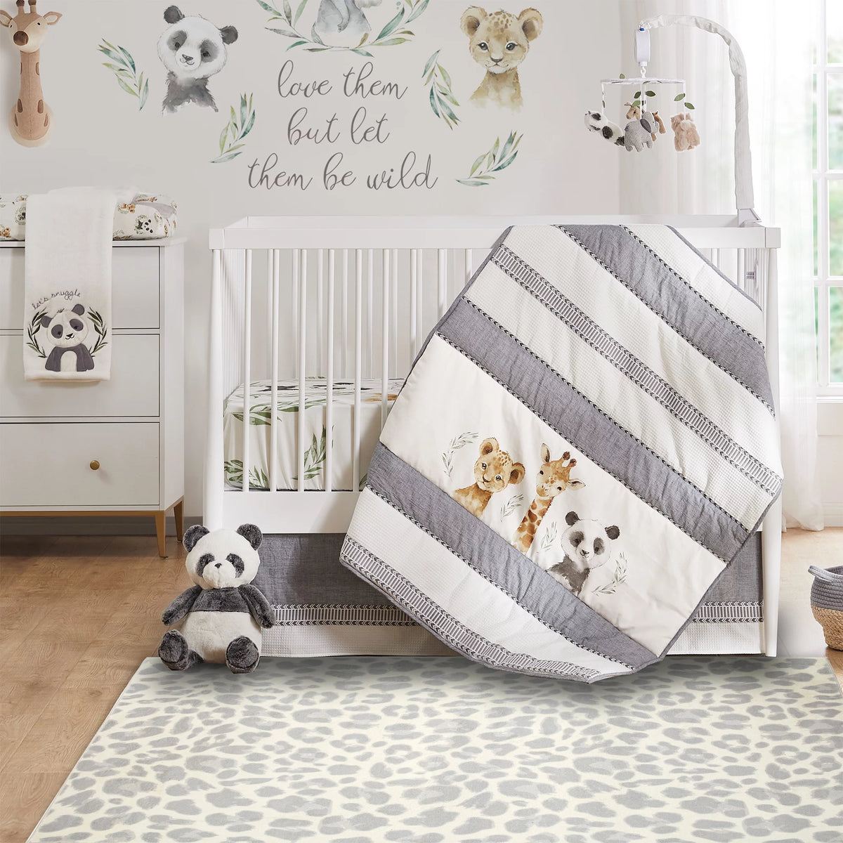 Grey and Cream Leopard 5 x 7 Rug N93479